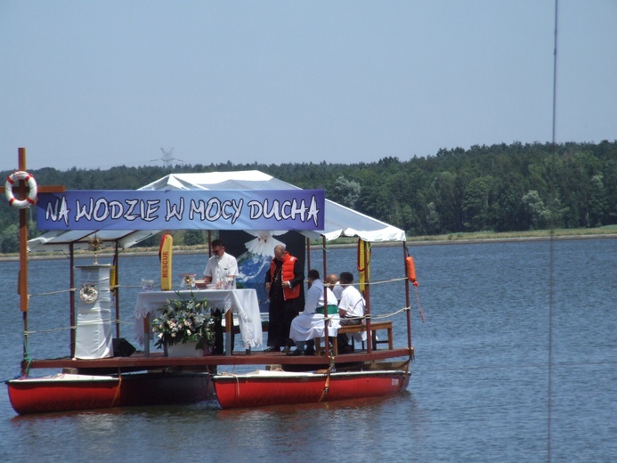 Msza św. na zalewie rybnickim