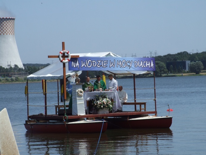 Msza św. na zalewie rybnickim