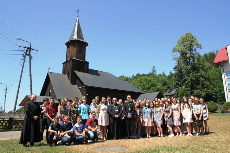 Bp Piotr Greger u oazowiczów III stp. OND w Juszczynie