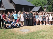 Bp Piotr Greger u oazowiczów III stp. OND w Juszczynie