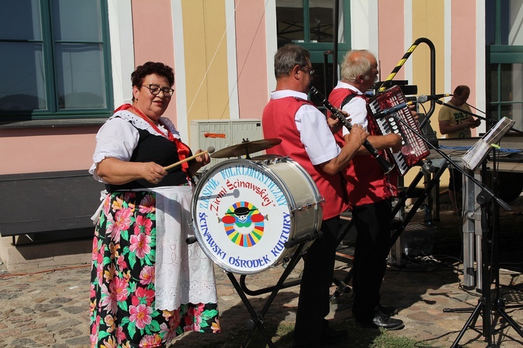 VIII Historyczny Jarmark Parafialny w Głębowicach