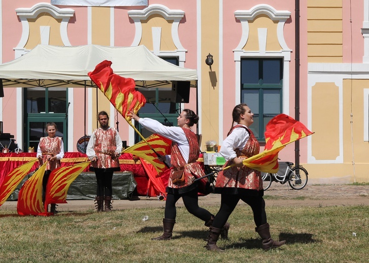 VIII Historyczny Jarmark Parafialny w Głębowicach