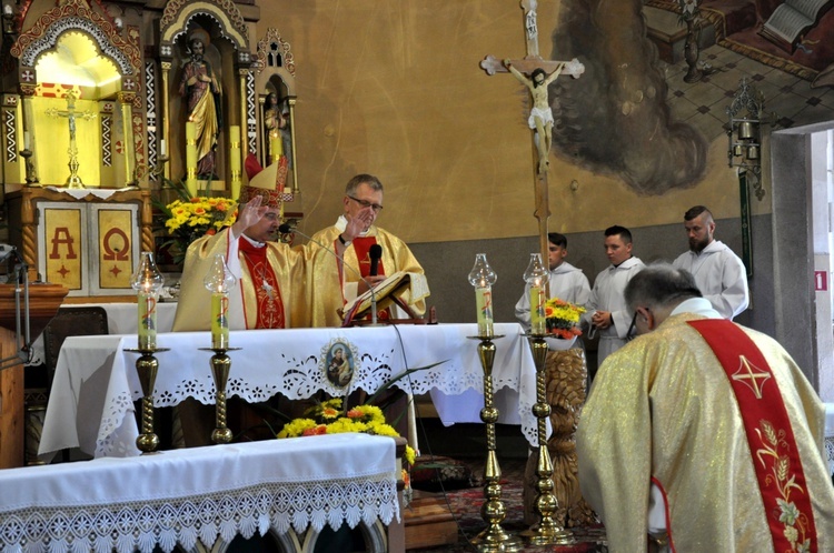 Święcenia diakona stałego w Roszowickim Lesie