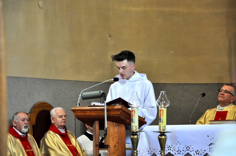 Święcenia diakona stałego w Roszowickim Lesie