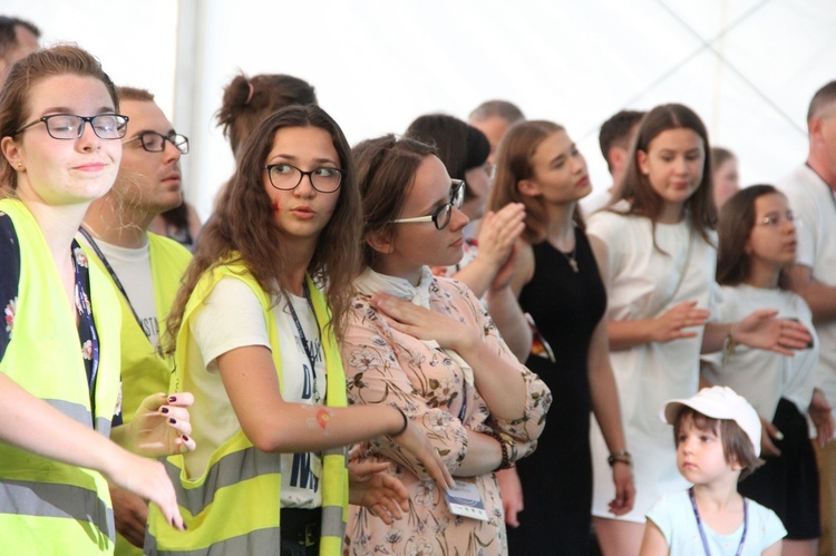 Uwielbienie "Laboratorium Miłości 3" w Starym Sączu