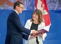 ▲	Poseł Małgorzata Zwiercan z premierem Mateuszem Morawieckim.