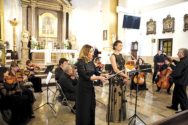 Solistki wykonały „Stabat Mater” Pergolesiego.