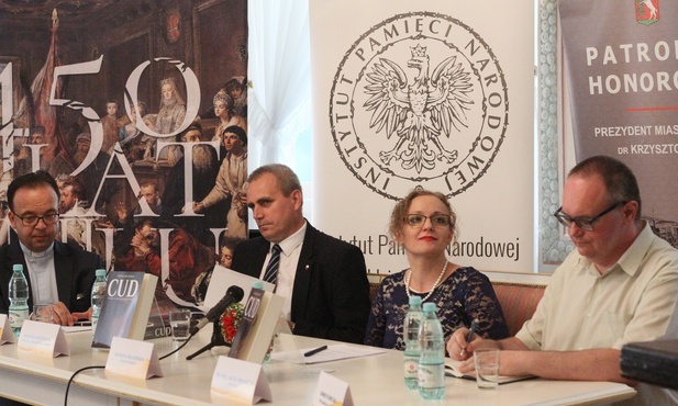 "Cud. W 1949 r. Lublin stał się Częstochową"
