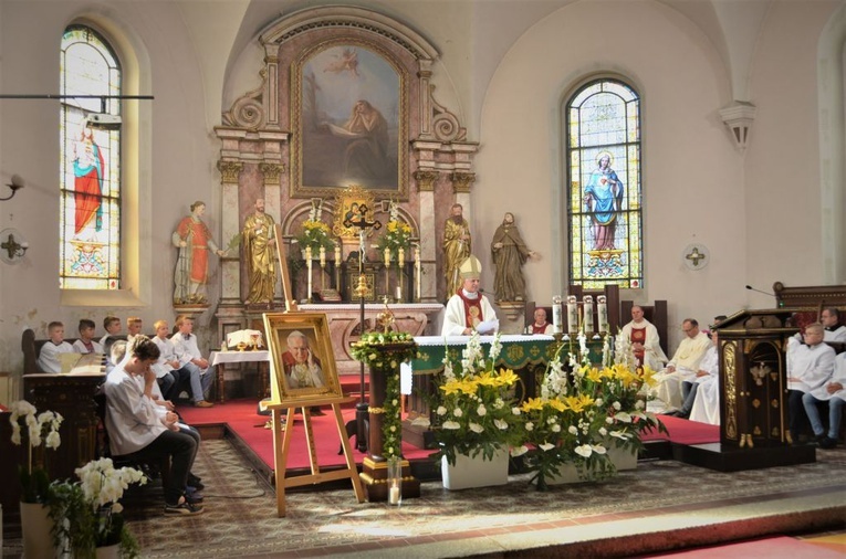 Relikwie św. Jana Pawła II w Pszczewie