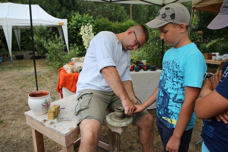 Spotkania garncarskie w Łążku