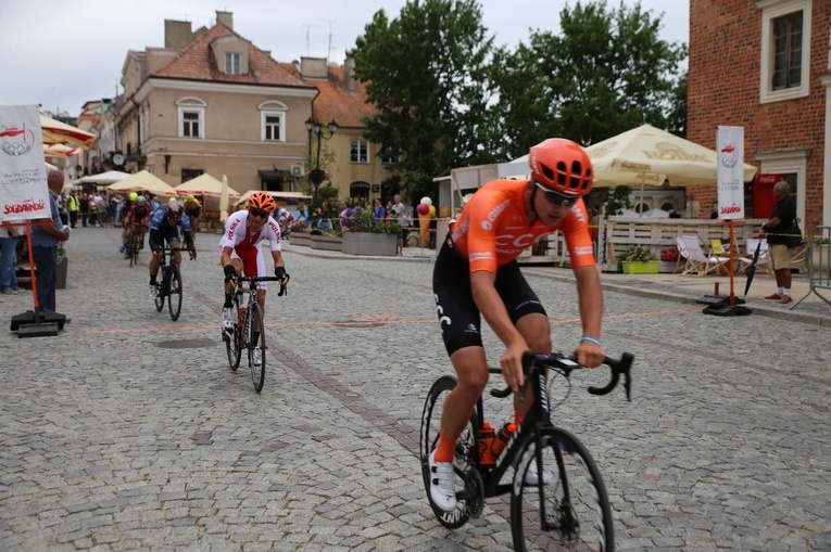 Wyścig "Solidarności i Olimpijczyków" w Sandomierzu 