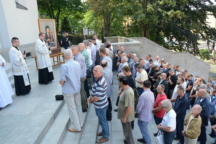 Męski Różaniec w Opolu