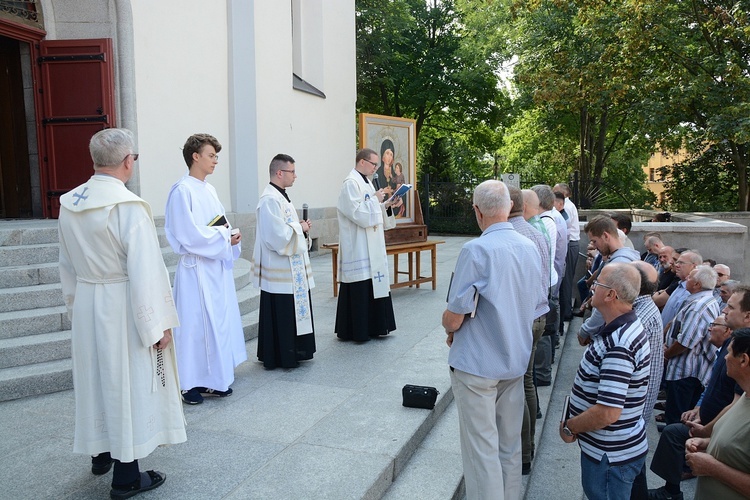 Męski Różaniec w Opolu