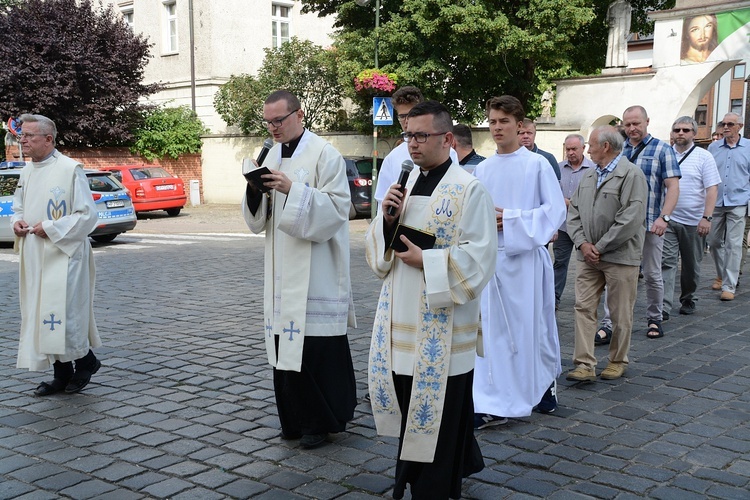 Męski Różaniec w Opolu