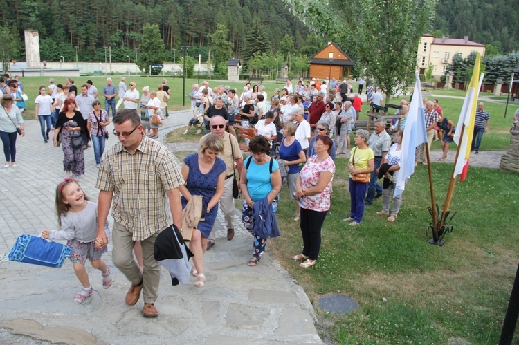 Piwniczańskie nabożeństwo drogi