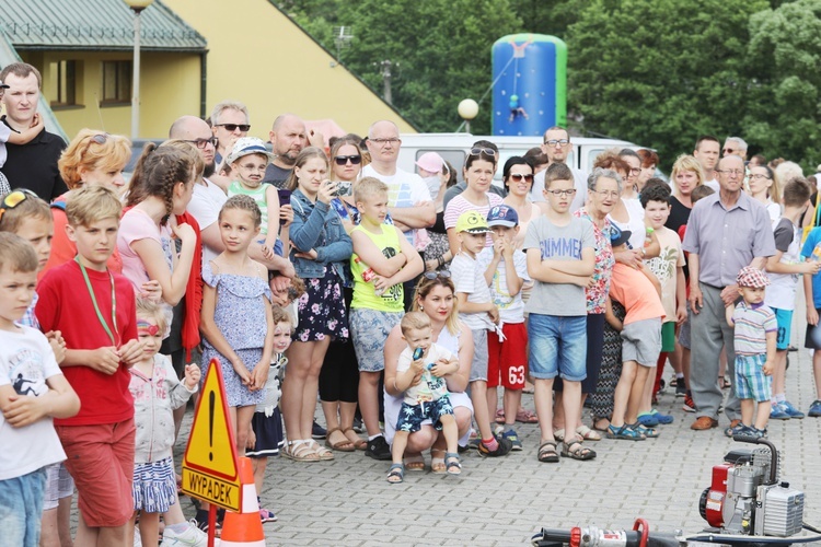 3. Parafialny Piknik Rodzinny przy kościele Bożego Miłosierdzia w Cieszynie-Kalembicach - 2019