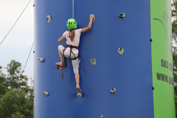 3. Parafialny Piknik Rodzinny przy kościele Bożego Miłosierdzia w Cieszynie-Kalembicach - 2019