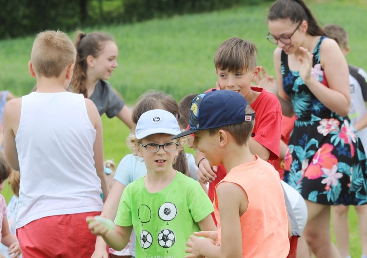 3. Parafialny Piknik Rodzinny przy kościele Bożego Miłosierdzia w Cieszynie-Kalembicach - 2019