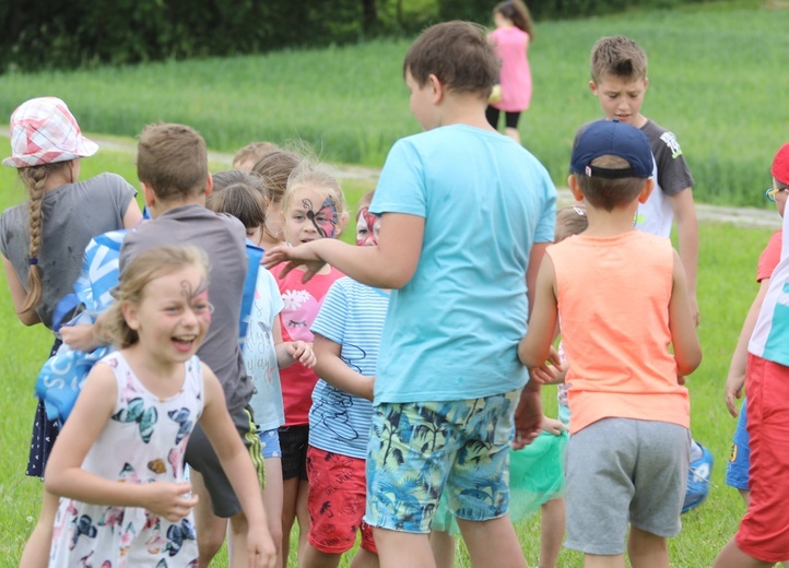 3. Parafialny Piknik Rodzinny przy kościele Bożego Miłosierdzia w Cieszynie-Kalembicach - 2019