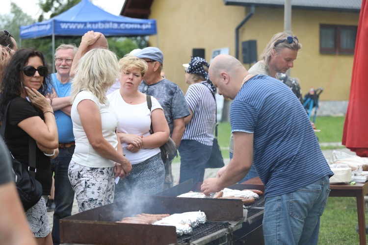 3. Parafialny Piknik Rodzinny przy kościele Bożego Miłosierdzia w Cieszynie-Kalembicach - 2019