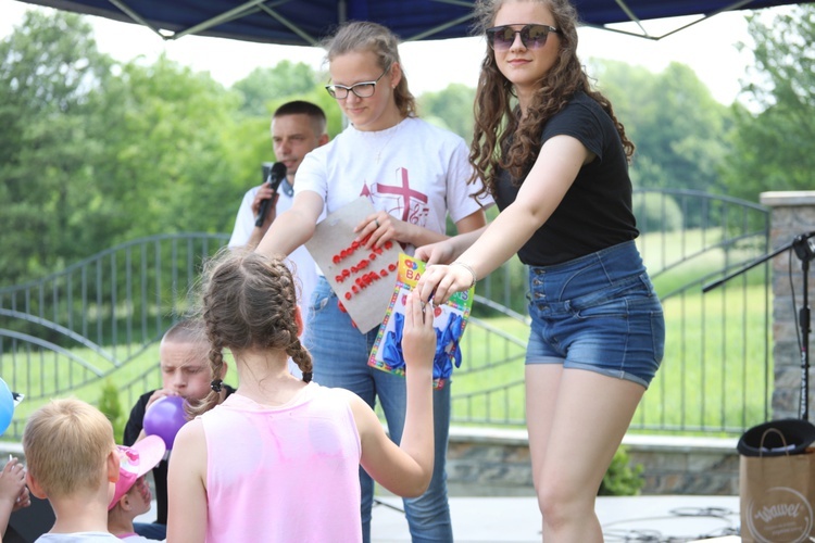 3. Parafialny Piknik Rodzinny przy kościele Bożego Miłosierdzia w Cieszynie-Kalembicach - 2019