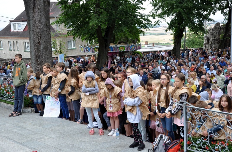 Pielgrzymka Dzieci na Górę Świętej Anny