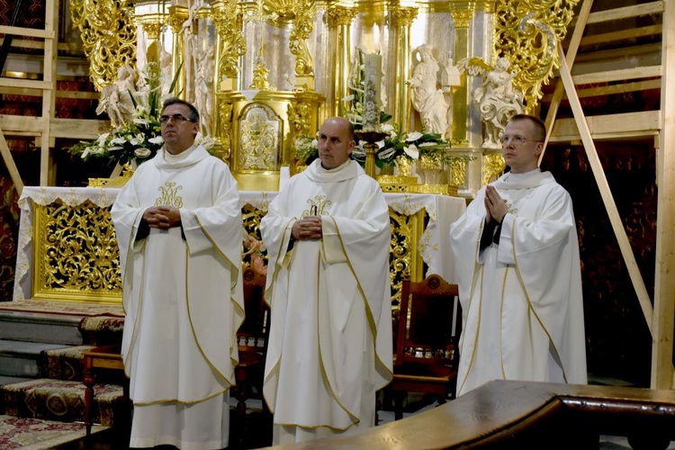 Odpust w sanktuarium Strażniczki Wiary Świętej w Bardzie Śląskim