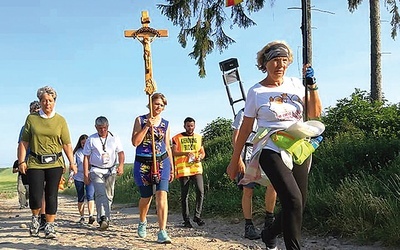 Pielgrzymi przeszli Polskę w poprzek, niosąc ze sobą orędzie Maryi z Gietrzwałdu.