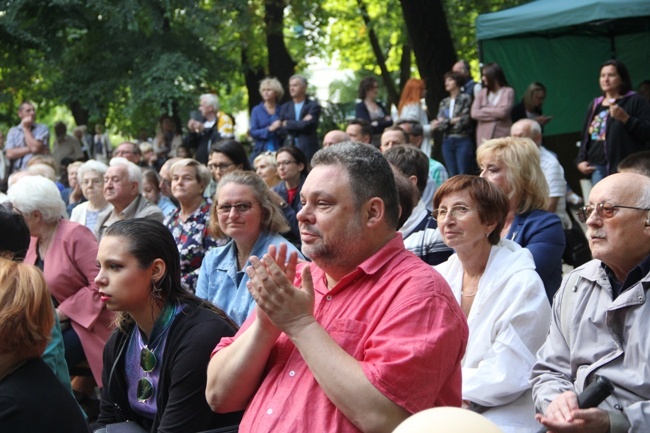 ROK w muszli koncertowej