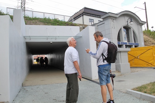 Rybnik. Prezentacja rowerowych centrów przesiadkowych