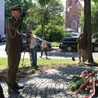 Złożeniem kwiatów pod pomnikiem Pamięci Ofiar Eksterminacji Ludności Polskiej na Wołyniu upamiętniono ofiary zbrodni wołyńskiej.