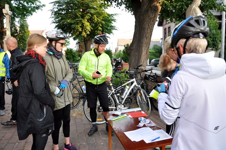 Pielgrzymka rowerowa z Cyprzanowa na Jasną Górę