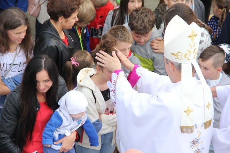 Tęgoborze. Poświęcenie kaplicy pw. Bożego Miłosierdzia