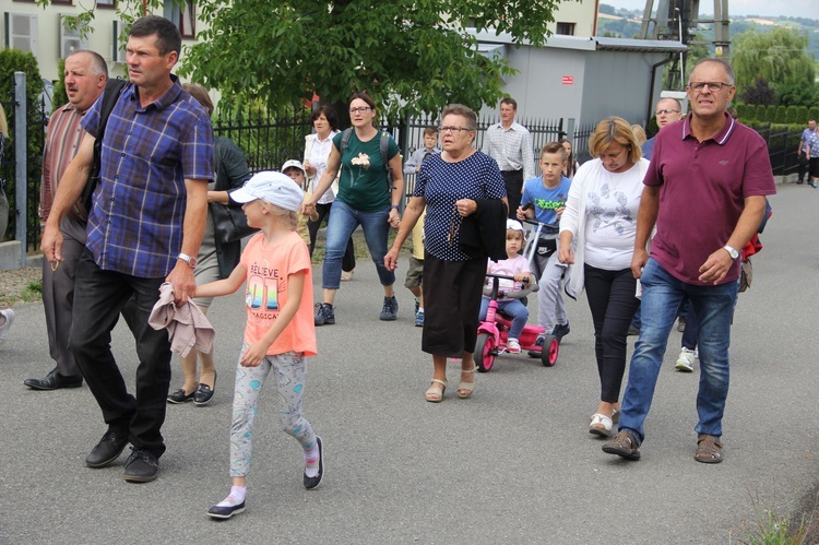 Tęgoborze. Poświęcenie kaplicy pw. Bożego Miłosierdzia