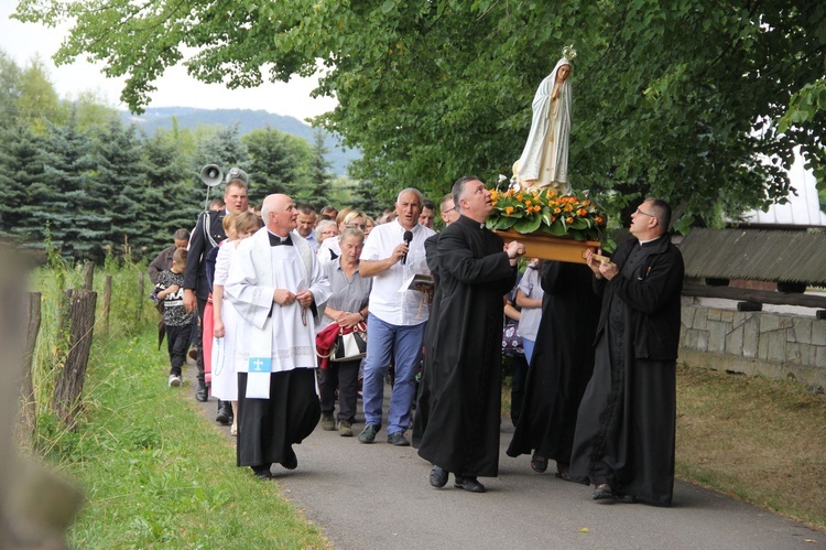 Tęgoborze. Poświęcenie kaplicy pw. Bożego Miłosierdzia