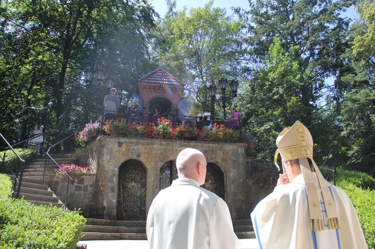 Uroczystości rocznicowe w matemblewskim sanktuarium