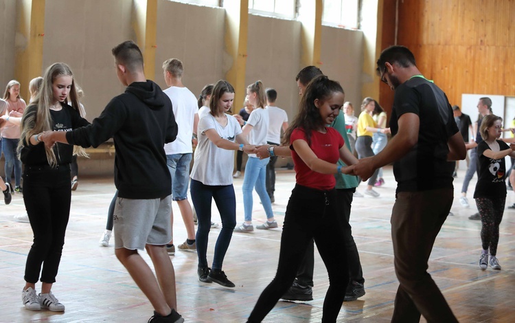 Festiwal Życia w Kokotku. Wielki ogień nad lasem.