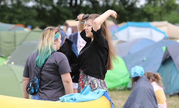 Festiwal Życia w Kokotku. Wielki ogień nad lasem.