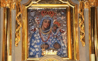 Cudowny obraz Matki Bożej z kościoła Na Burku. Najstarsze sanktuarium MB Szkaplerznej znajduje się w Tarnowie. 