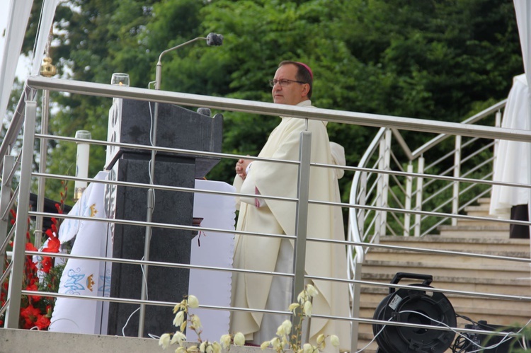 Uroczystość Matki Bożej Szkaplerznej w klasztorze karmelitańskim w Czernej