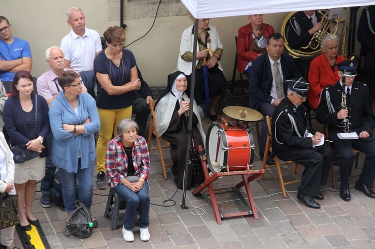 Uroczystość Matki Bożej Szkaplerznej w klasztorze karmelitańskim w Czernej