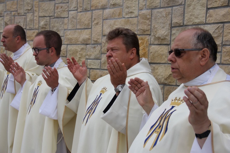 Uroczystość Matki Bożej Szkaplerznej w klasztorze karmelitańskim w Czernej