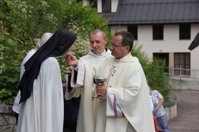 Uroczystość Matki Bożej Szkaplerznej w klasztorze karmelitańskim w Czernej