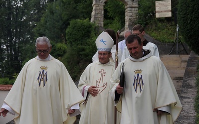 Uroczystość Matki Bożej Szkaplerznej w klasztorze karmelitańskim w Czernej