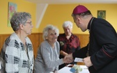 Bp Roman Pindel z chorymi w Polance Górnej - 2019
