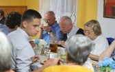 Bp Roman Pindel z chorymi w Polance Górnej - 2019