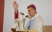 Bp Roman Pindel z chorymi w Polance Górnej - 2019