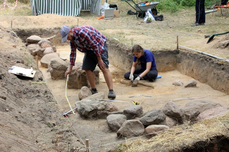 Prace archeologiczne w Czechowicach   