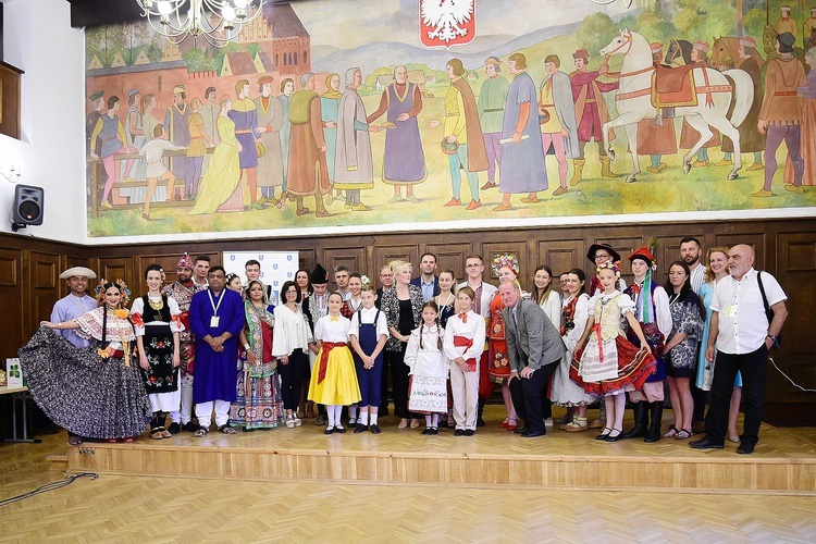 XXIV Międzynarodowe Olsztyńskie Dni Folkloru "Warmia"