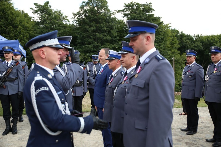 Wojeówdzkie Święto Policji na Świętym Krzyżu